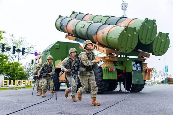 海军某岸导团开展实战化对海打击训练 锤炼快速反应与持续作战能力