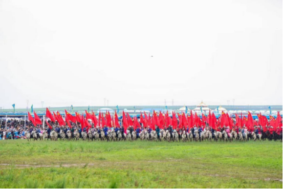 中国文促会主席杨晓阳谈“走遍中国”三省有感