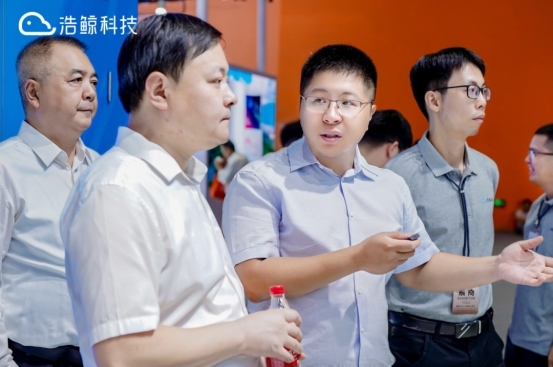 “智算+场景+出海”协同，浩鲸科技携手中国移动合创AI+时代