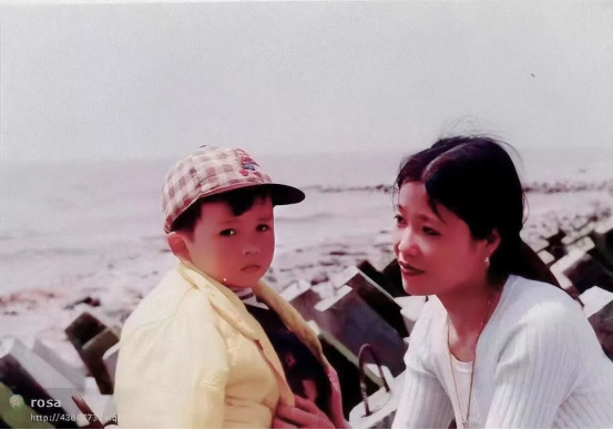 父母悬赏上海一套房寻被拐26年儿子 26年的坚守与希望