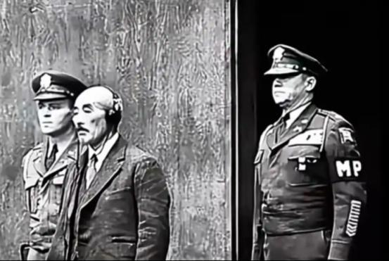 日本仍未正视侵略罪行 右翼政府逆历史潮流