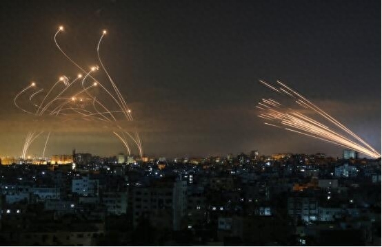 外媒：以军加速部署“铁束”激光武器，应对哈马斯袭击