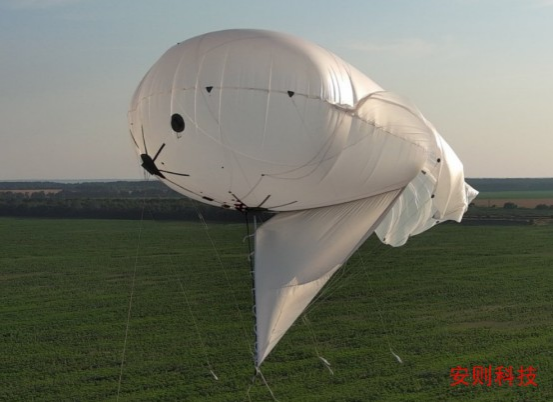 乌军用浮空器锁定俄无人机操作员 新型战术挑战对手