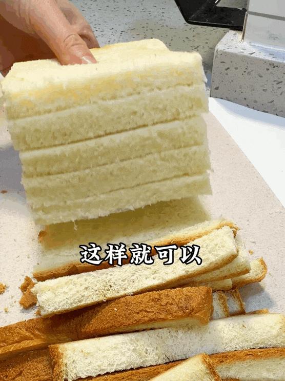 月饼里的馅料为何越来越奇葩 创意无限引关注