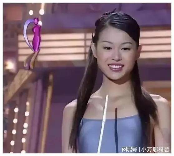 胡杏儿给你亿点来自港姐的震撼 从“最丑港姐”到大满贯视后