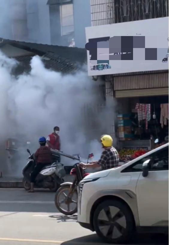 疾控回應(yīng)臨街消殺水果攤被噴 滅蚊行動(dòng)對(duì)人無(wú)害