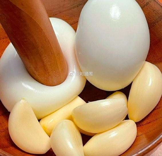 吃完蒜煮蛋感觉以前鸡蛋都白吃了