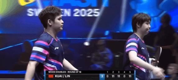 王楚钦孙颖莎这一球对手教练沉默了 默契与责任的体现