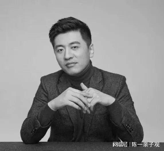 张雪峰曾对学生说人活着多好