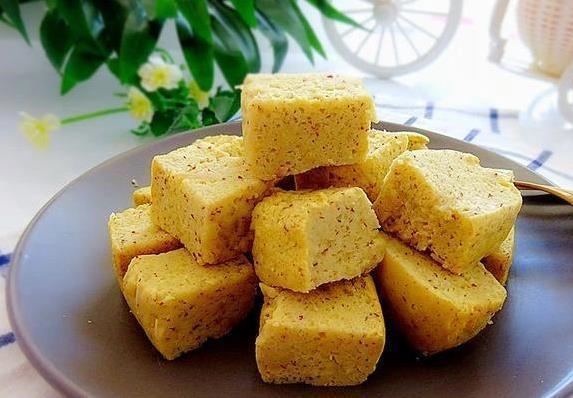 孩子挑食不用愁，10分钟自制红枣糕，入口即化营养满分