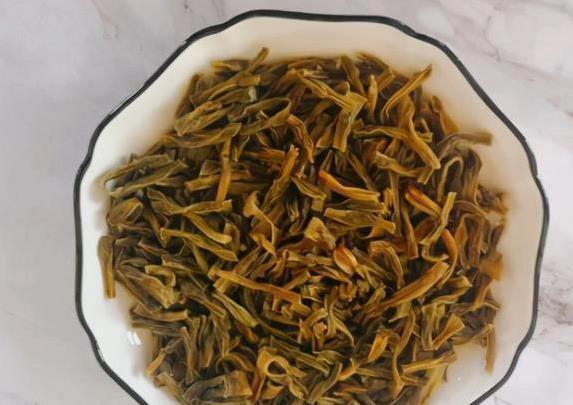 每年囤15斤干豆角，搭配腊肉炒一盘，香到邻居敲门问做法