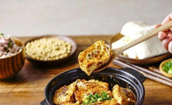 从宫廷到百姓家，锅塌豆腐一煎就香，20分钟做出大厨味