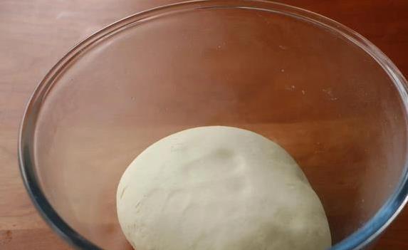 黄瓜不凉拌也能香翻天？这款素馅饺子清爽到爆，你敢试吗？