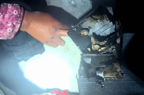 茕居聋哑老东谈主2天未关灯 邻居翻墙稽察 一场无声的营救勤劳于