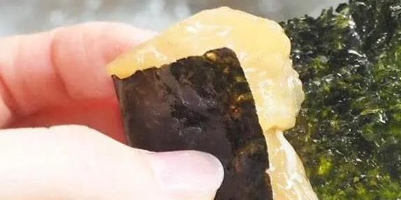 减肥不饿肚子？鸡胸肉低脂高蛋白，3步做出香脆海苔卷