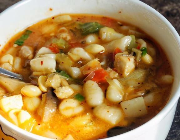 山西特色面食，比刀削面更火，个头虽小但劲道滑嫩，特香