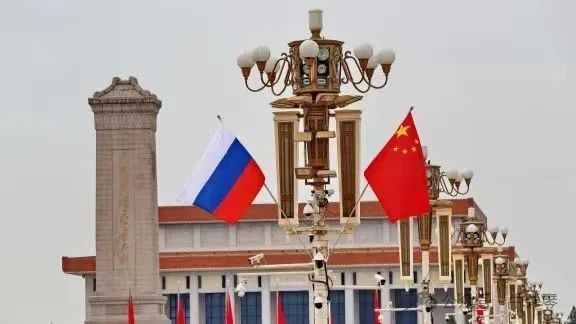 普京会见了一位中国老朋友