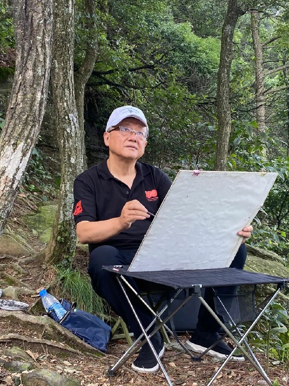 只缘身在此山中——著名画家李伟写生庐山收获颇丰