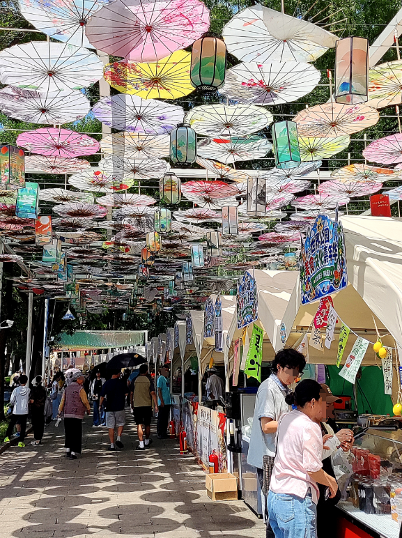 北京世界公园凭免票“翻红”,此前门票100元!入园人数涨10倍,停车场爆满…周边酒店也火了