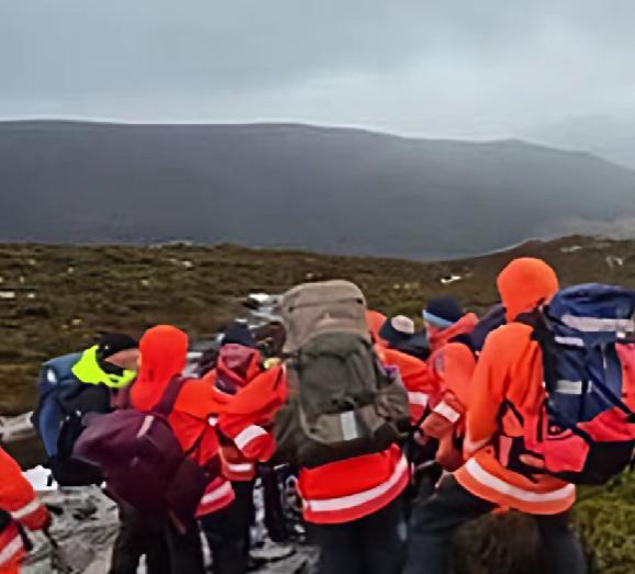 中国游客澳洲登山不幸身亡 未带合适装备遇险