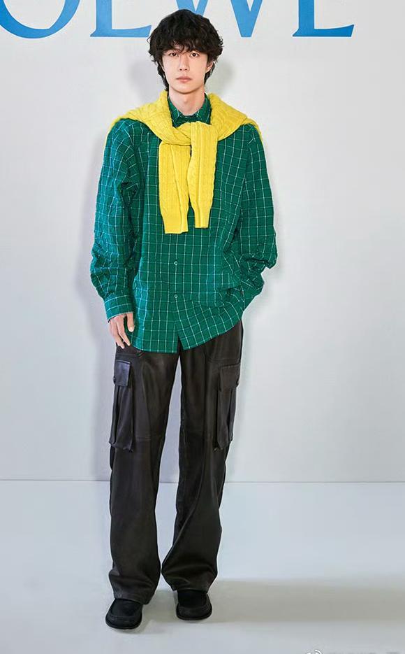 曝王一博不续约乐华 合约到期引关注