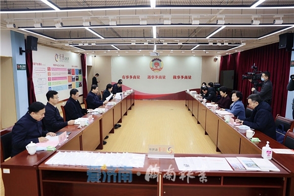 山东省政协主席葛慧君到济南调研,孙立成孙述涛雷杰等同行