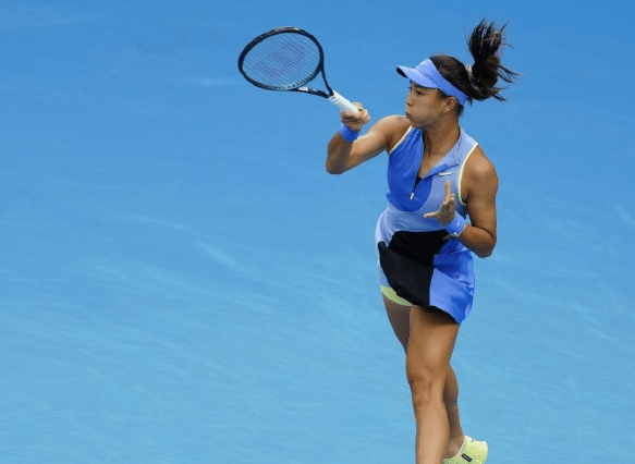 袁悦手感火热屡次破发斯瓦泰克