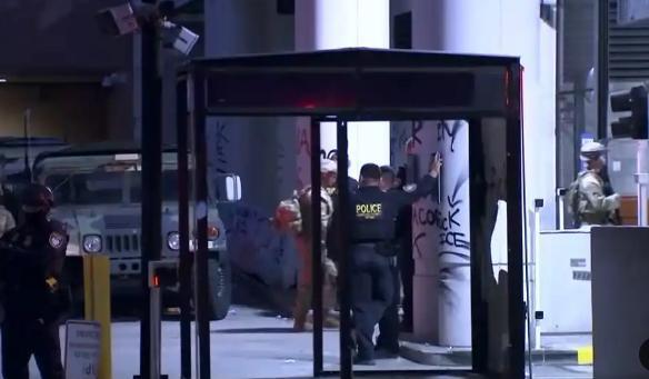 特朗普为何对非法移民这么介意 政治博弈与竞选承诺