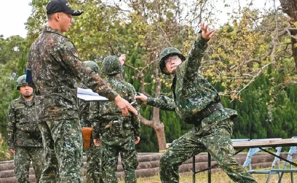 台湾“逃兵役”或面临最高7年监禁