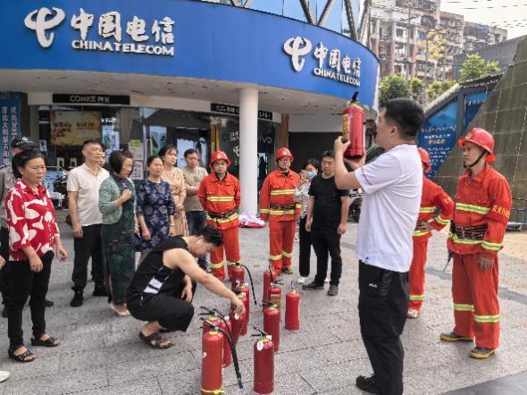 消防演练常开展，危急时刻更从容——富德生命人寿宜昌中支开展消防疏散演练活动