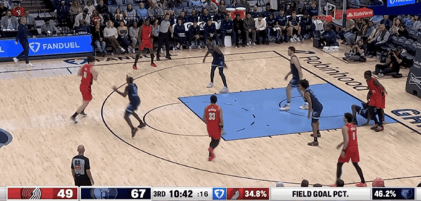 杨瀚森首发上场精彩集锦,梦幻脚步暴扣,妙传连连,下半场强势回归!