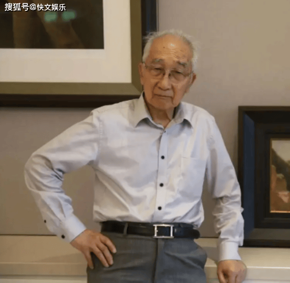 90岁知名画家靳尚谊罕现身！小44岁娇妻颜值喜人，老夫少妻成常态