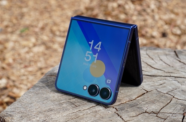 三星Galaxy Z Flip8将搭载全球首款2nm手机芯片