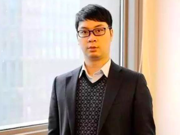 杉杉创始人遗孀称董事长选举违规？杉杉股份回应郑驹接任董事长争议：选举合法有效，不存在违规 