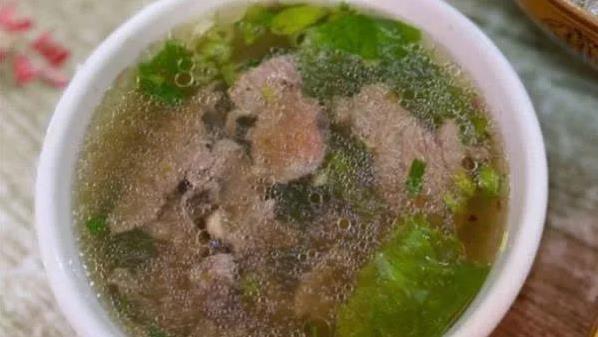 一碗牛肉汤香哭隔壁，潮汕人藏了啥秘方？