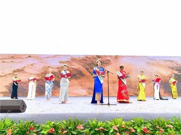  各国世界小姐齐聚济源，用中国旗袍书写黄河文化