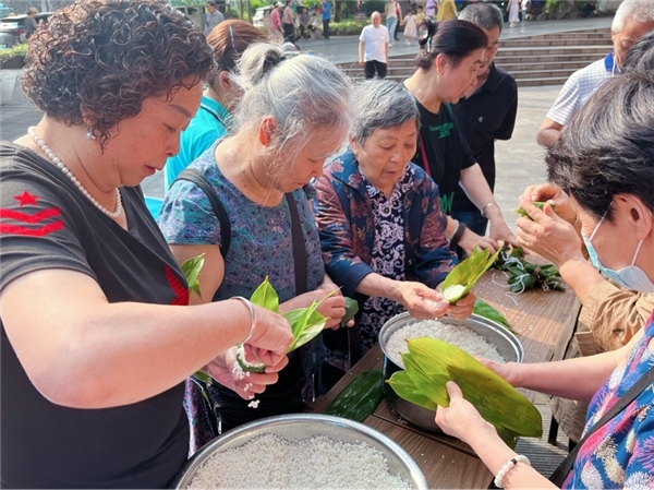 “知感冒防流感全民科普公益行”走进重庆渝北区，“花式”科普守护呼吸健康