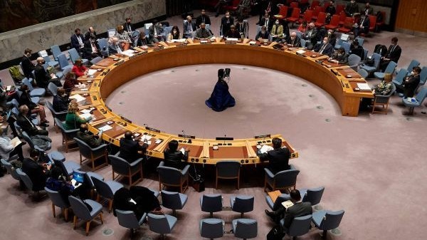 联合国召开乌克兰会议 中方呼吁和平解决争端