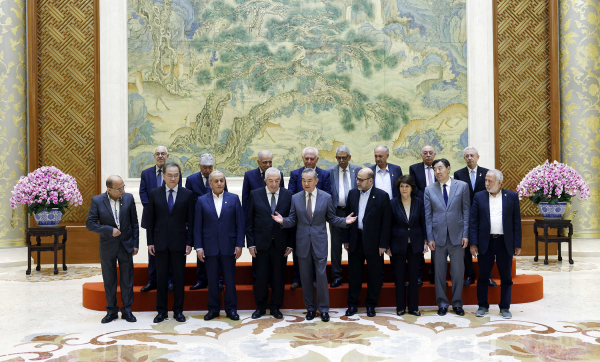 中国成功斡旋！巴勒斯坦各派签署《北京宣言》，14个派别实现历史性和解