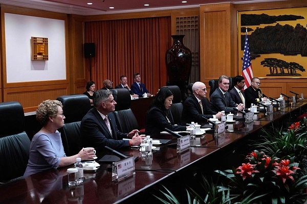 美议员在华发声:中美应加强沟通,避免“误判”陷入冲突