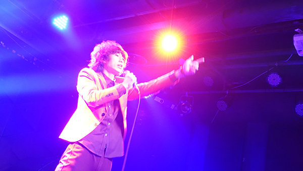 庞麦郎走红七年争议不断：曾渴望回到最初创作时刻