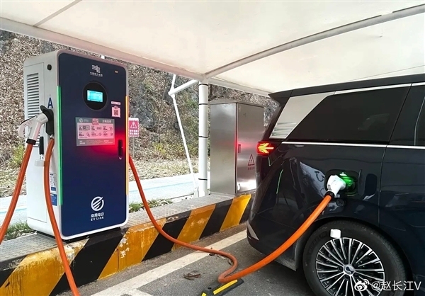 王传福：建议新能源车购置税减免延长到2025年、推荐“多枪快充”