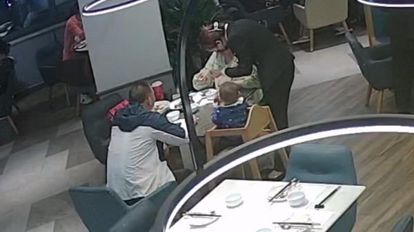 情侣敲诈勒索17家饭店 涉案金额1万余元