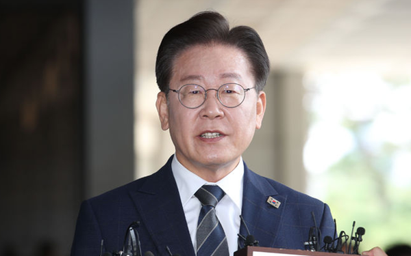 韩最大在野党前党首李在明寻求连任
