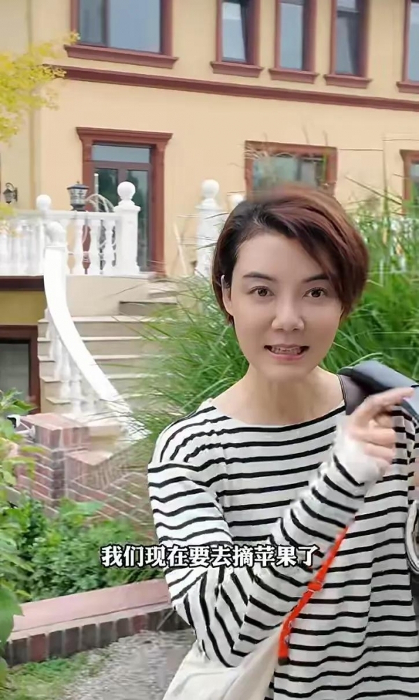 车晓和山西前首富李兆会离婚13年后，走上了一条截然不同的路 岁月无痕气质依旧