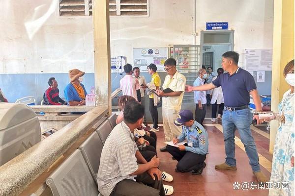 柬埔寨交通事故致1死41伤 工人乘车遇险