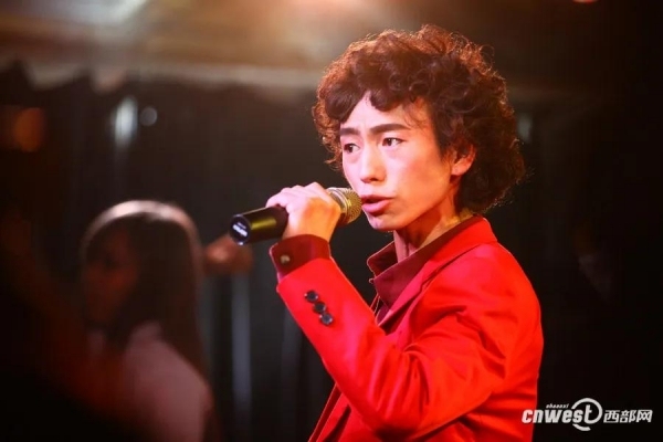 龐麥郎：至今未系統(tǒng)學(xué)習(xí)過(guò)音樂(lè),，需要提升的是創(chuàng)作再謹(jǐn)慎些