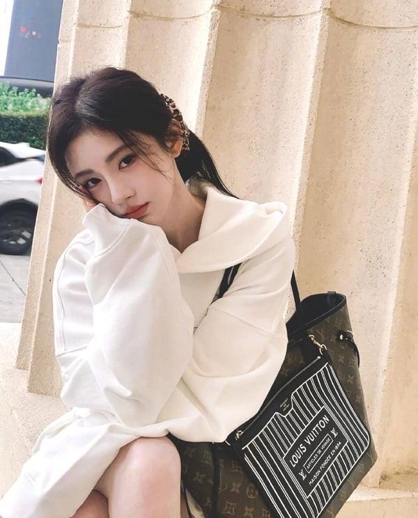 迪丽热巴大女主排面 天生贵气千金首选