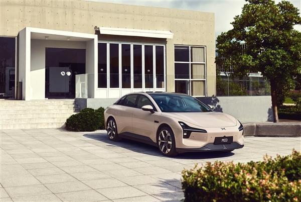 中国汽车进入“电车过半”时代 市场主导新时代