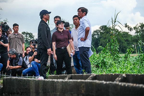 小馬科斯為何仍“穩(wěn)坐釣魚臺(tái)” 信任危機(jī)下的自保策略